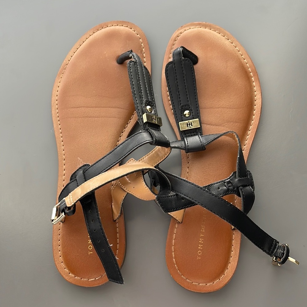 Women sandals. Worn few times, no box